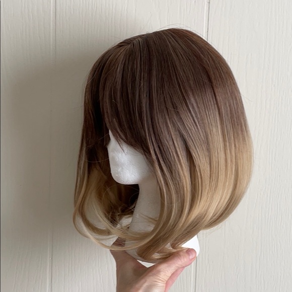 NWT 11” ombré brown roots long bangs blonde tips